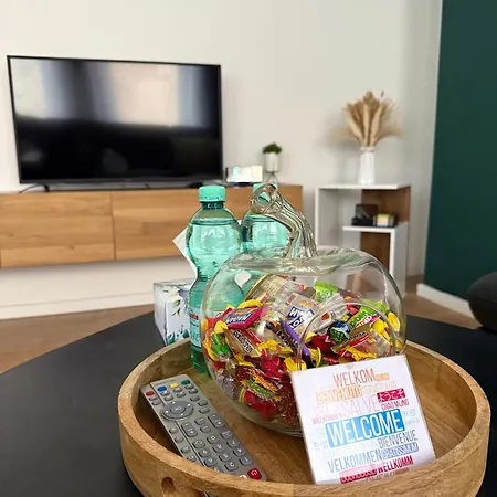 Gemuetliche Und Zentrale Stadtwohnung 公寓 *